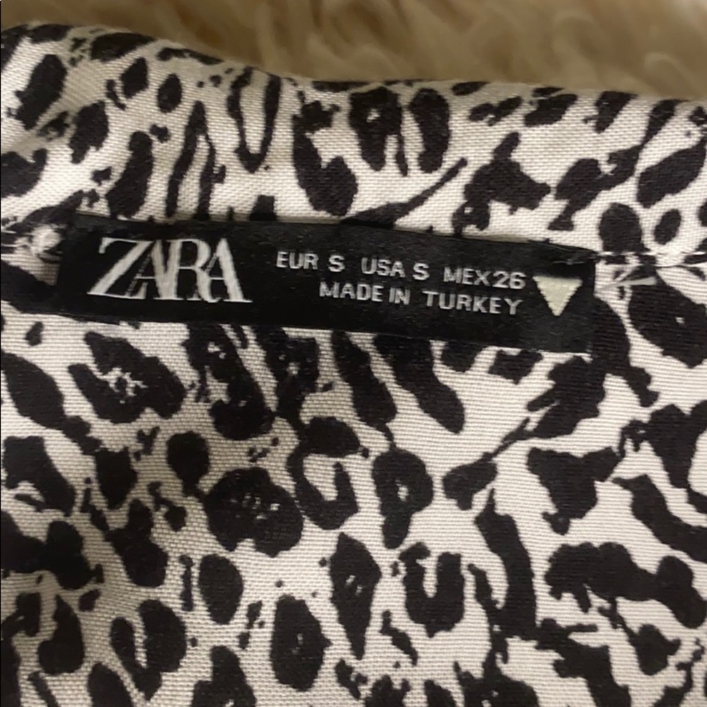 Zara button down - Picture 3 of 3